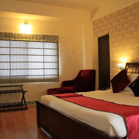 Orchid Suites - A Boutique Hotel Bangalore Off Residency Road Exterior foto